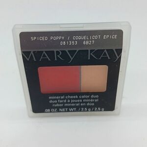 Spiced Poppy mineral cheek color duo by Mary Kay
